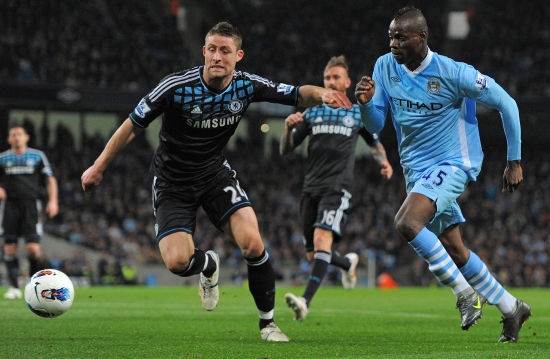 但仍需采取 但仍需采取